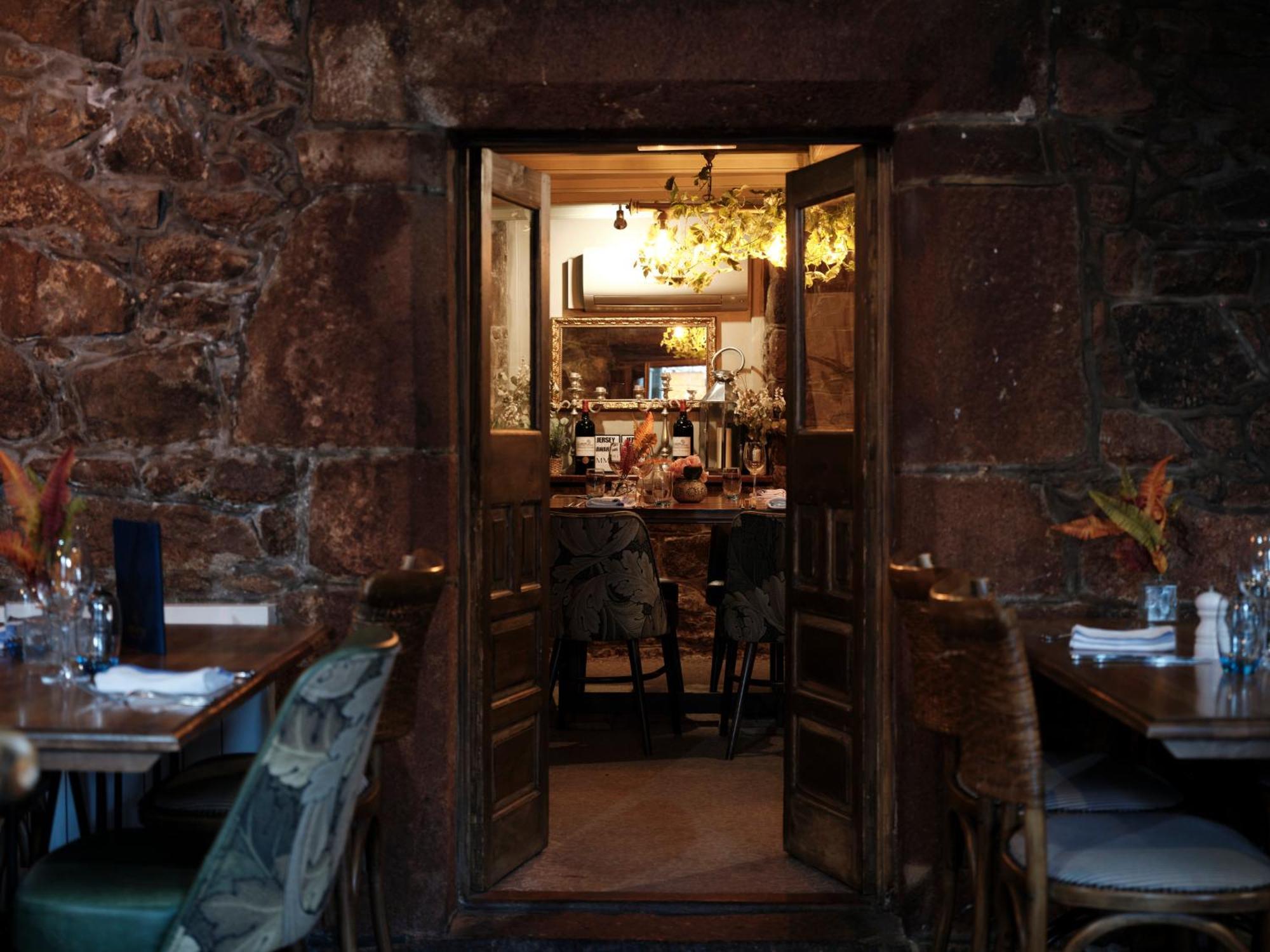 St Aubin Old Court House Inn מראה חיצוני תמונה